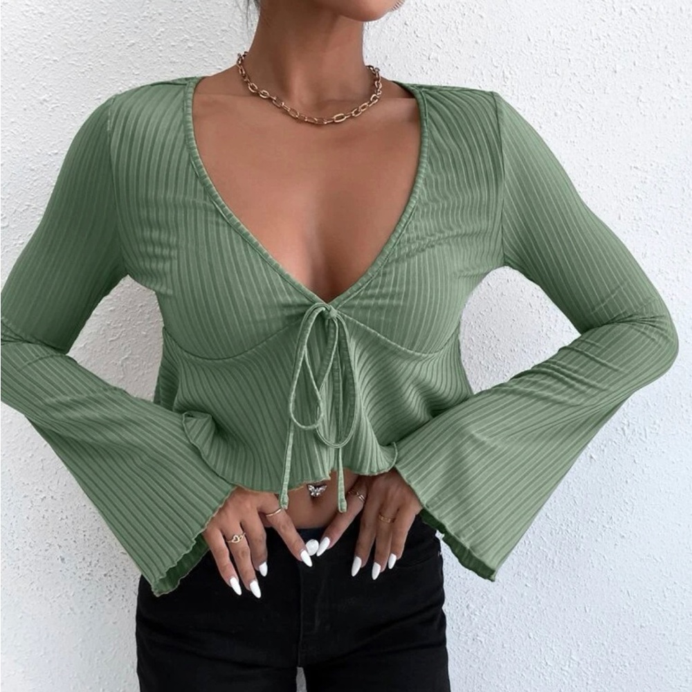 Ribbed knitted top